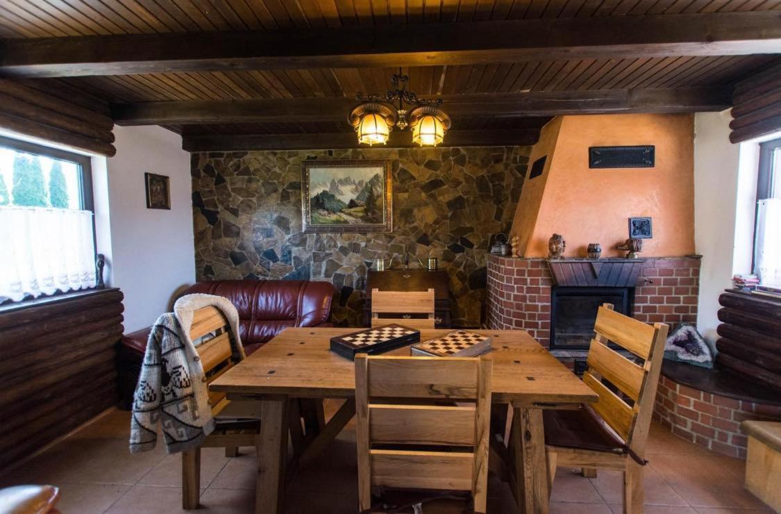 Casa Vatra Sinteului - Cu Sala De Evenimente De Capacitate Mare - Se Inchiriaza Integral Villa Socet Exterior photo